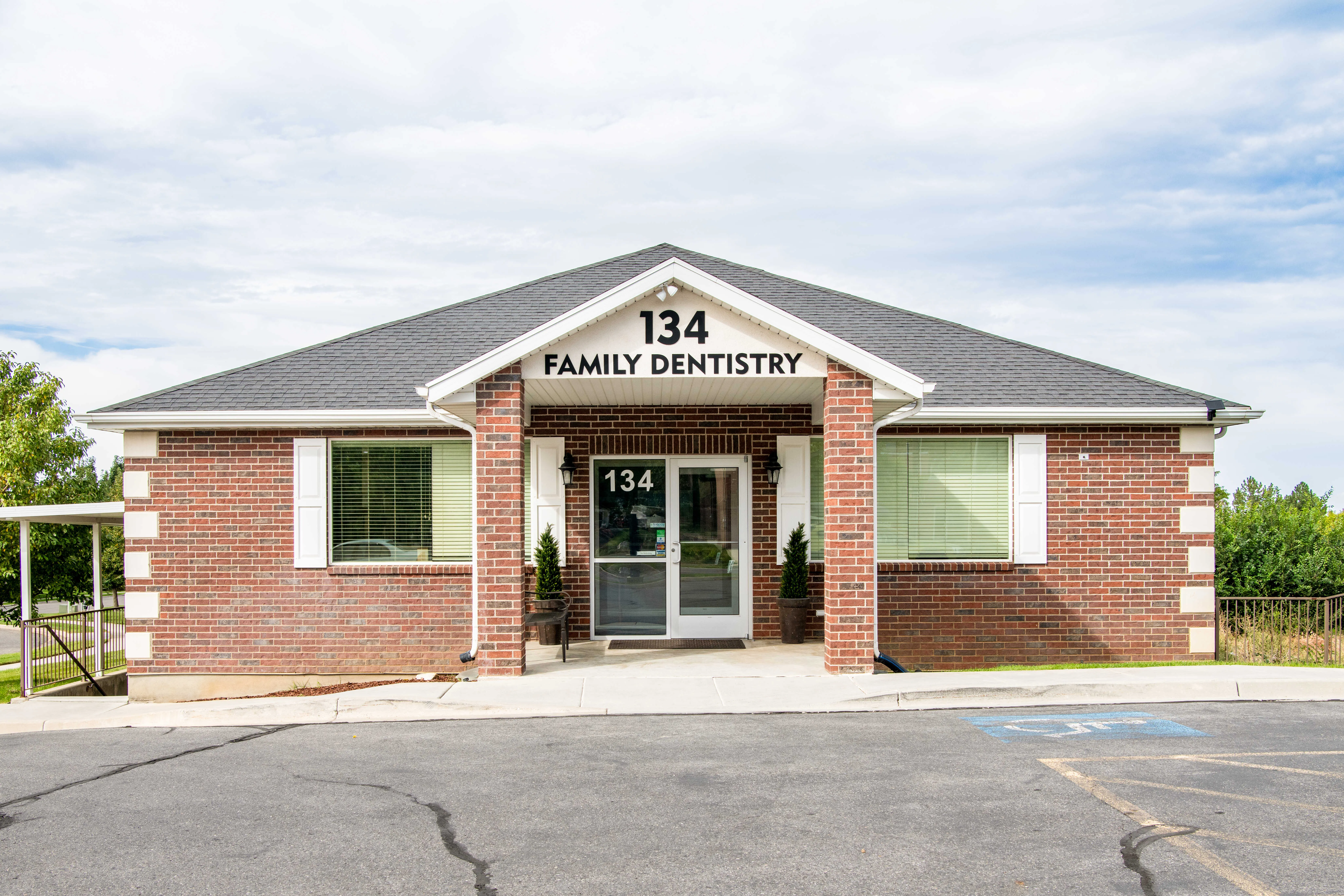 Hopefield Family Dentistry office exterior